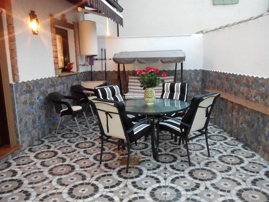 Mirador Del Guadalquivir Apartment Baeza Bagian luar foto
